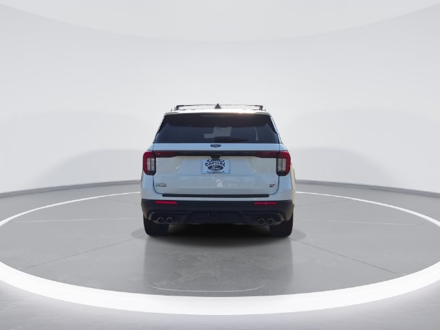 Used 2025 Ford Explorer ST AWD/4WD image 7
