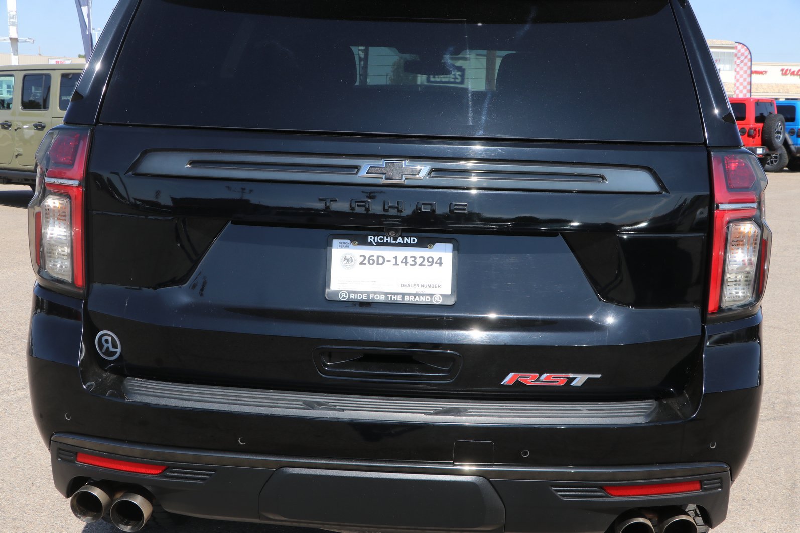 Used 2022 Chevrolet Tahoe RST w/ Sport Performance Package AWD/4WD image 6