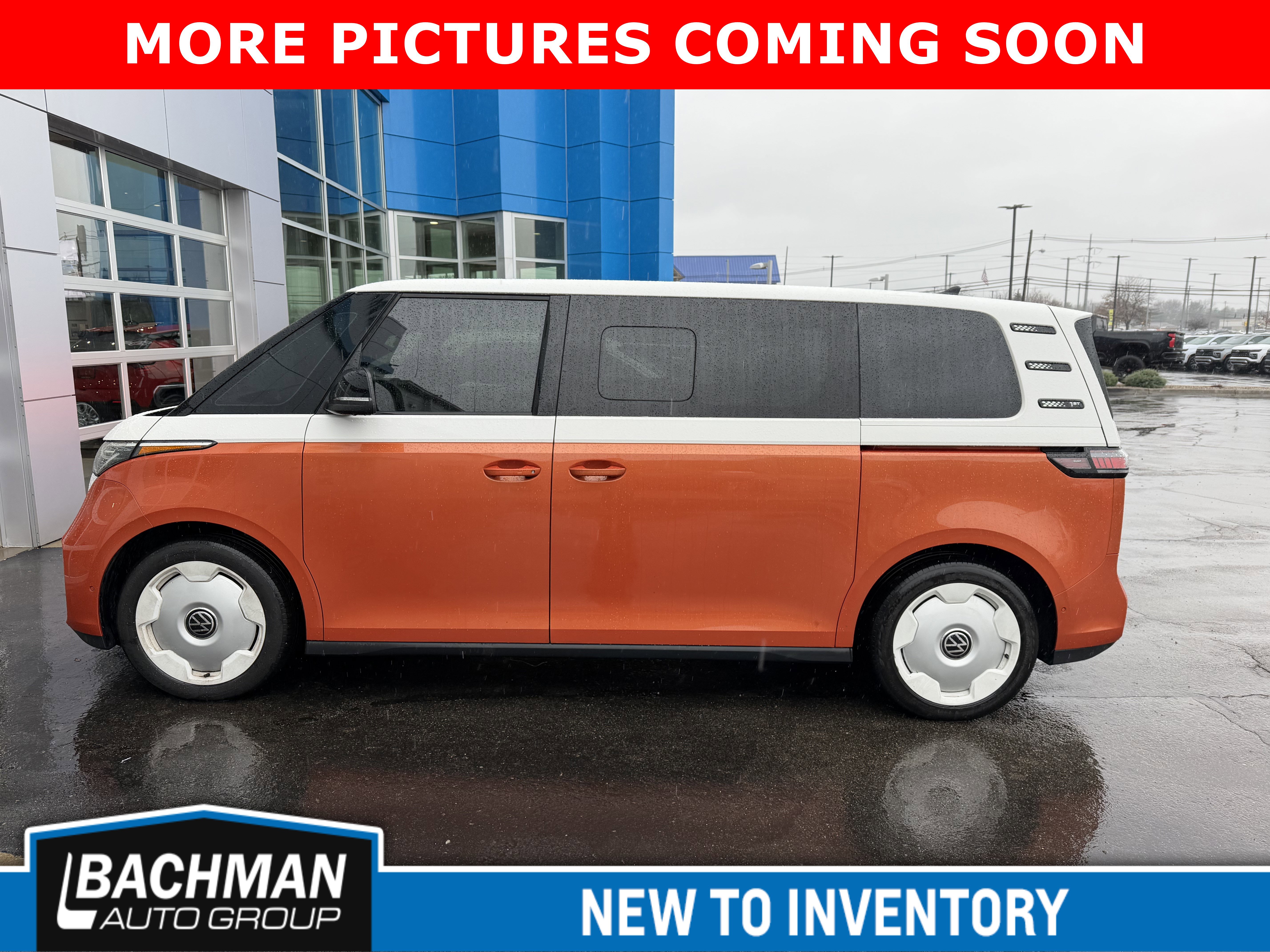 Used 2025 Volkswagen ID. Buzz 1st Edition image 3