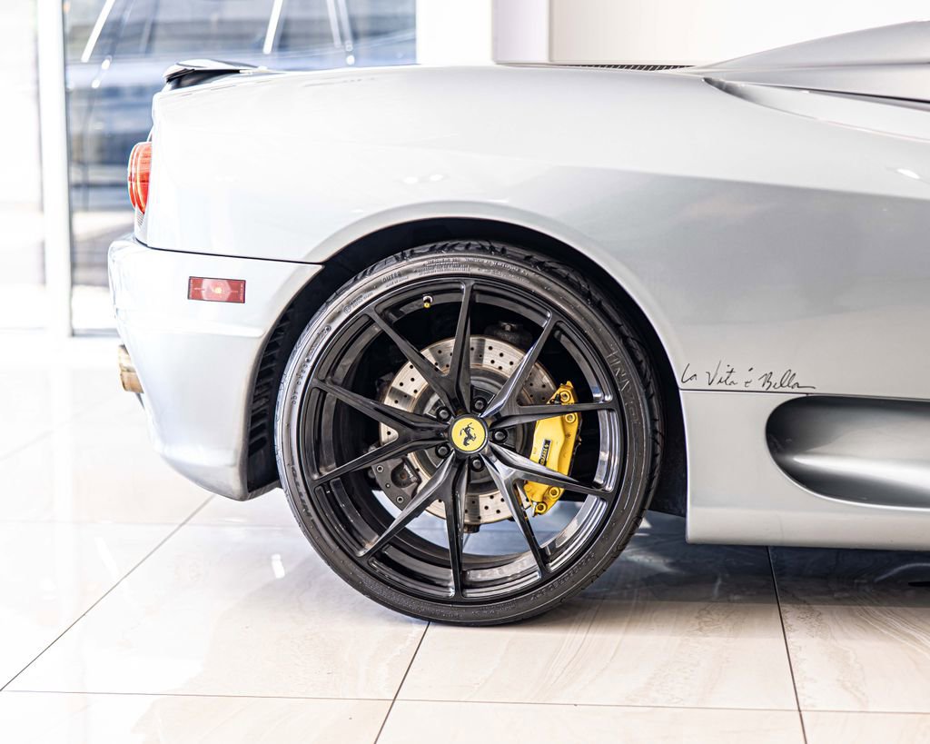 Used 2001 Ferrari 360 Spider image 11