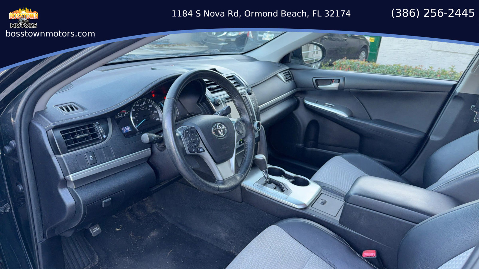 Used 2014 Toyota Camry L image 12