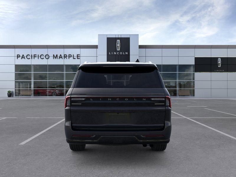 New 2026 Lincoln Navigator L Reserve AWD/4WD image 5