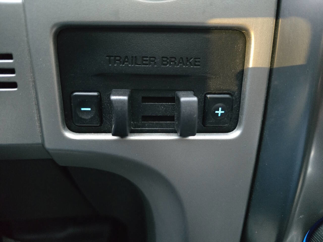 Used 2013 Ford F150 FX4 w/ Luxury Equipment Group image 21