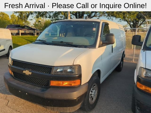 Used 2019 Chevrolet Express 2500 w/ Driver Convenience Package RWD image 2