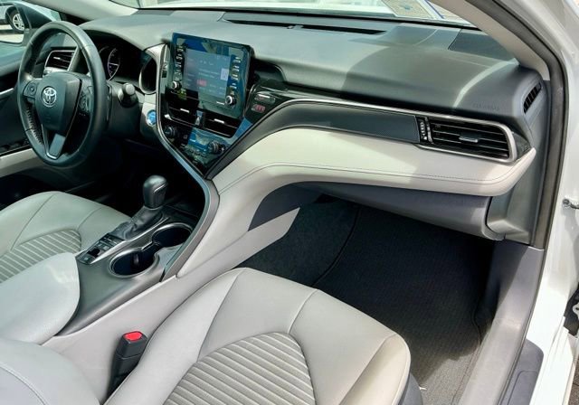 Used 2024 Toyota Camry SE FWD image 14