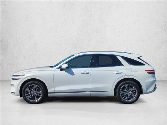 Used 2023 Genesis GV70 2.5T w/ Advanced Package AWD/4WD image 9