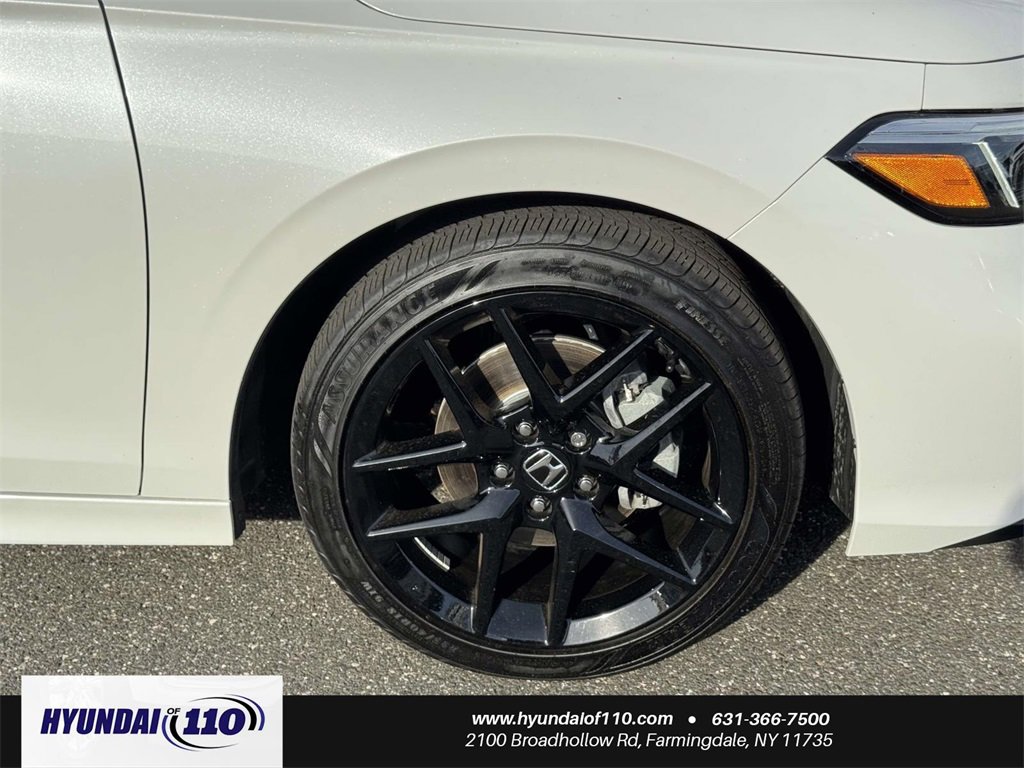 Used 2025 Honda Civic Sport image 9