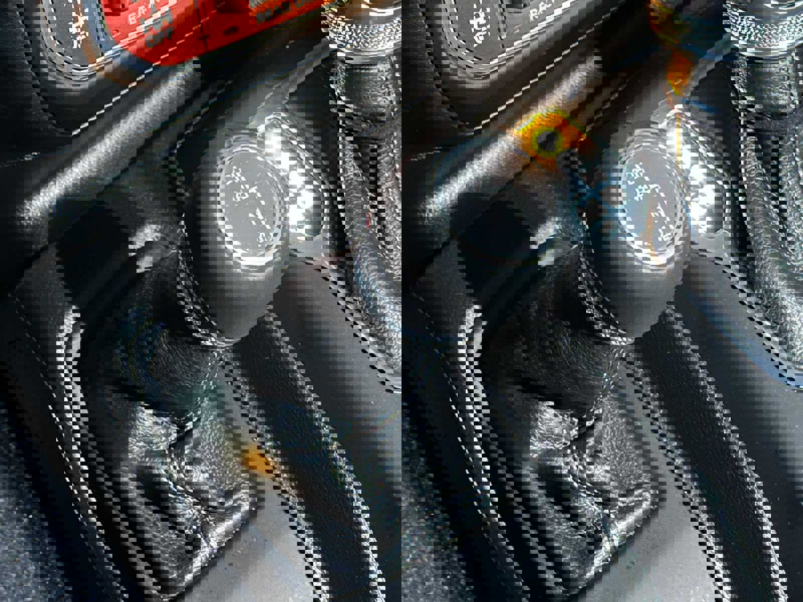 Used 2024 Jeep Wrangler Unlimited Rubicon w/ Capability Package image 36