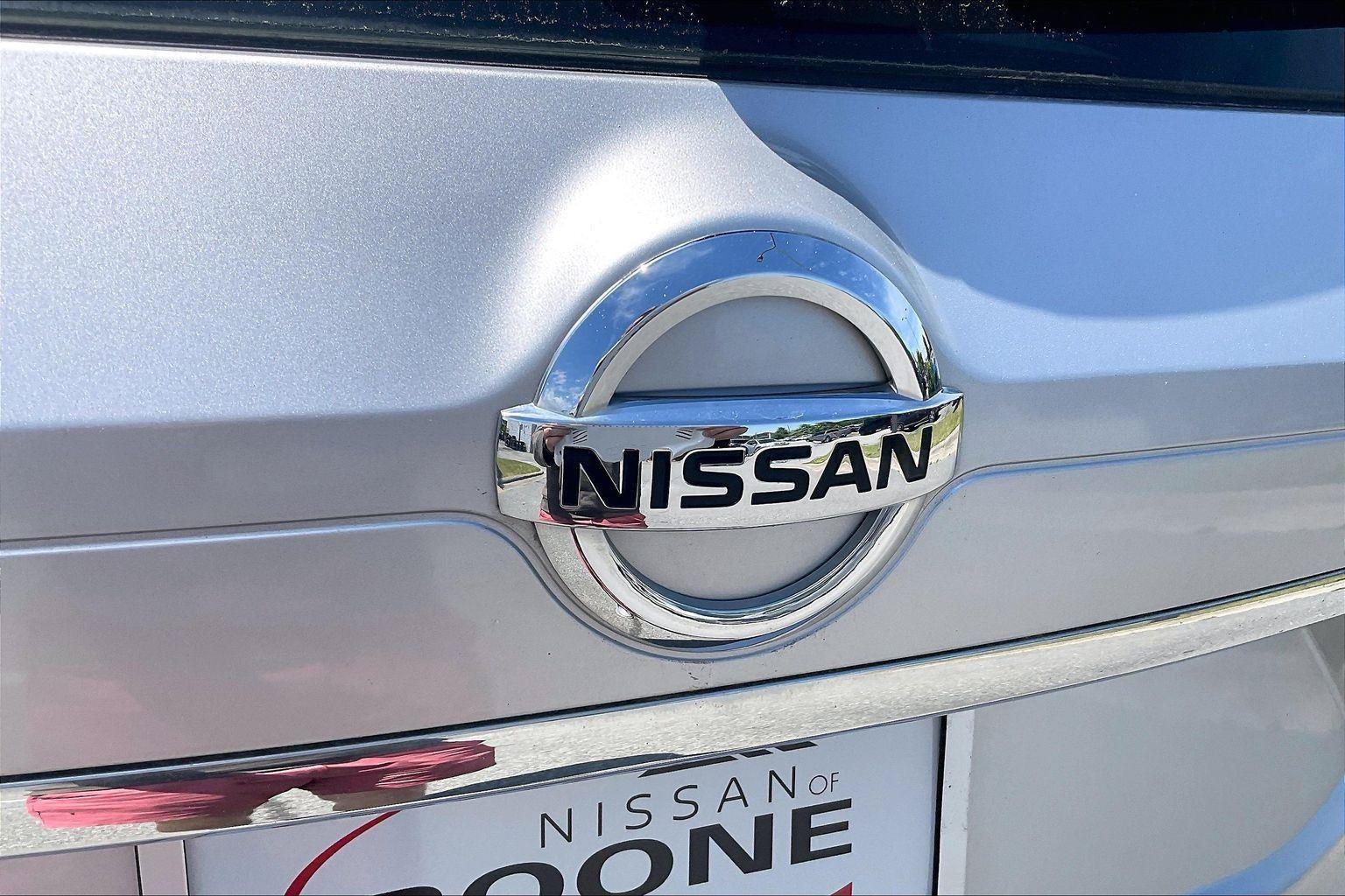 Used 2020 Nissan Rogue S FWD image 8