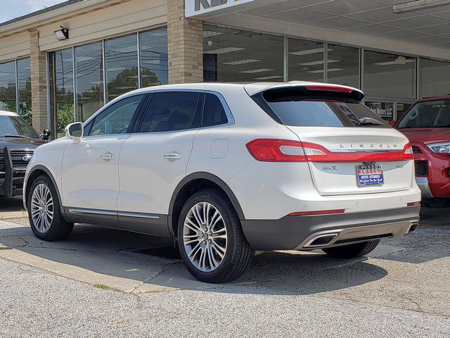 Used 2016 Lincoln MKX Reserve w/ Climate Package AWD/4WD image 3