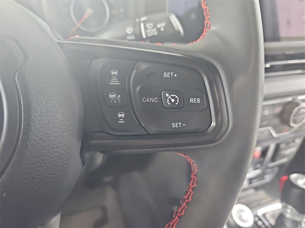 Used 2024 Jeep Wrangler Rubicon w/ Convenience Group image 23
