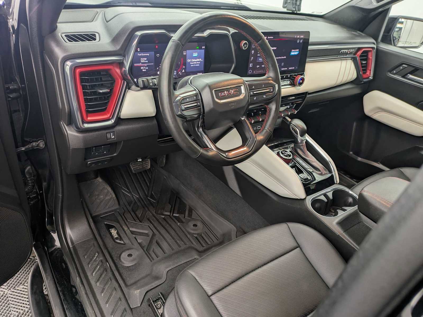 Used 2024 GMC Canyon AT4X w/ AT4X AEV Edition AWD/4WD image 2