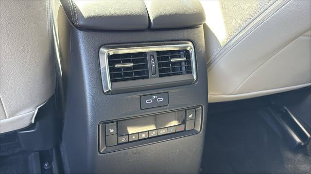 Certified 2026 MAZDA CX-70 SC Plus AWD/4WD image 13