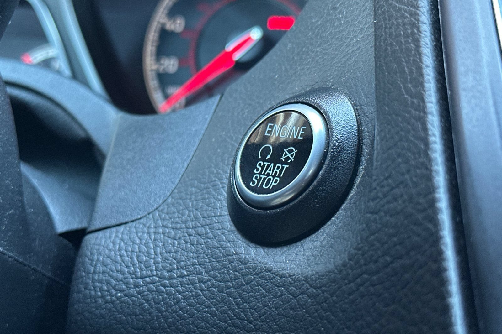Used 2017 Ford Focus ST FWD image 20