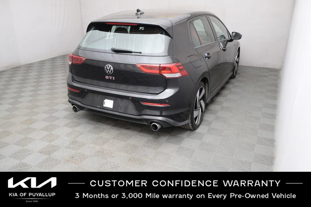 Used 2022 Volkswagen GTI SE FWD image 5