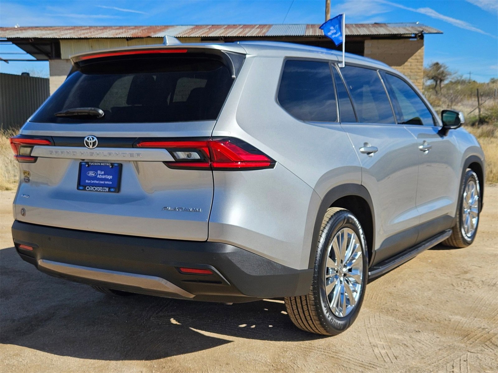 Used 2024 Toyota Grand Highlander Platinum image 5