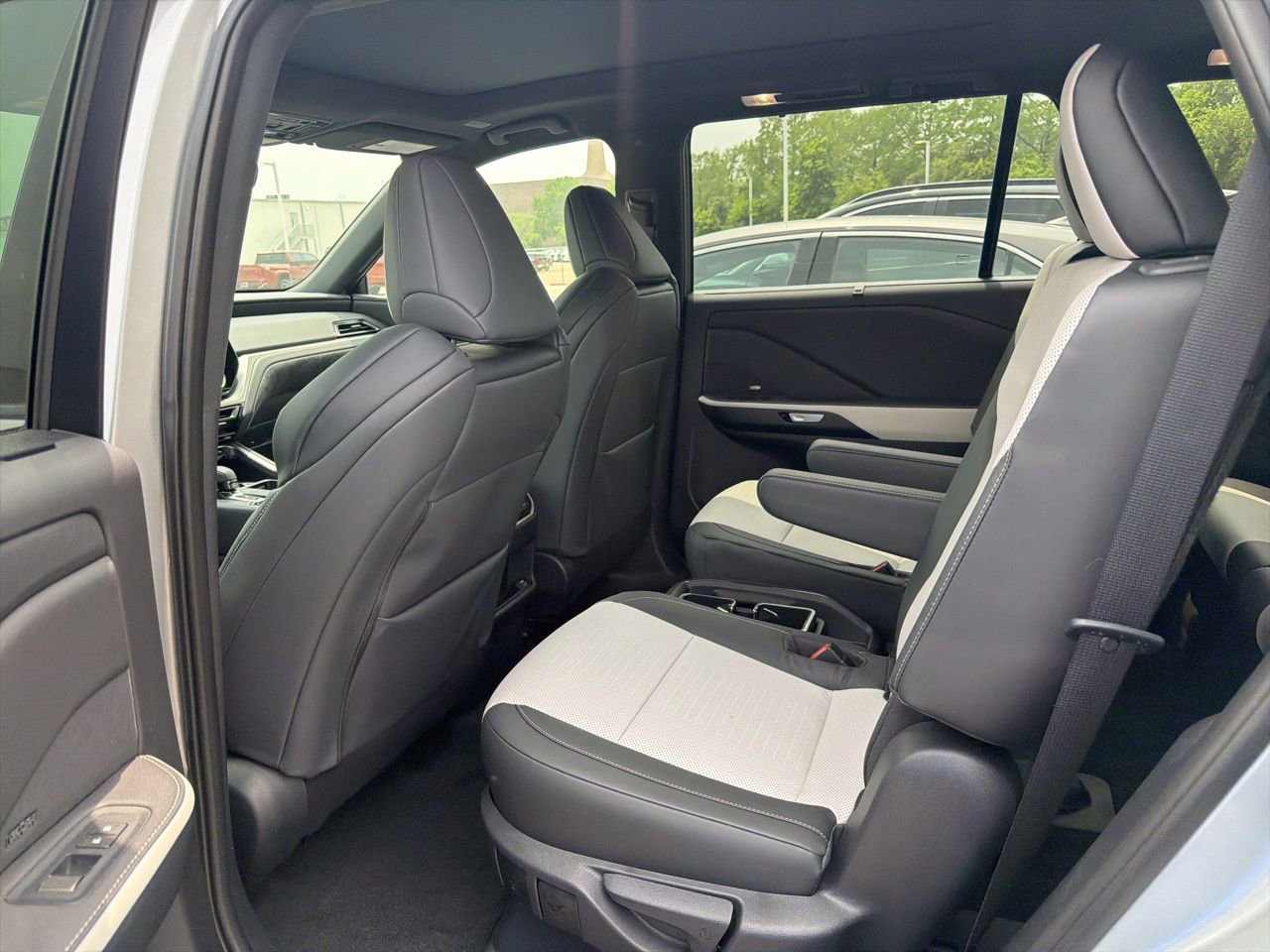 Used 2025 Lexus TX 350 AWD w/ Technology Package image 9