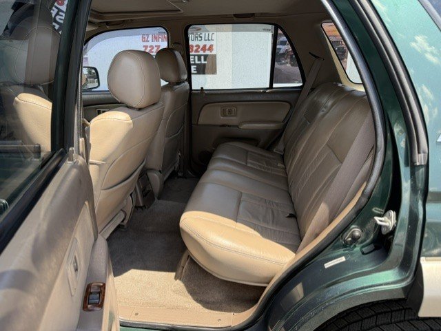 Used 2000 Toyota 4Runner Limited RWD image 16