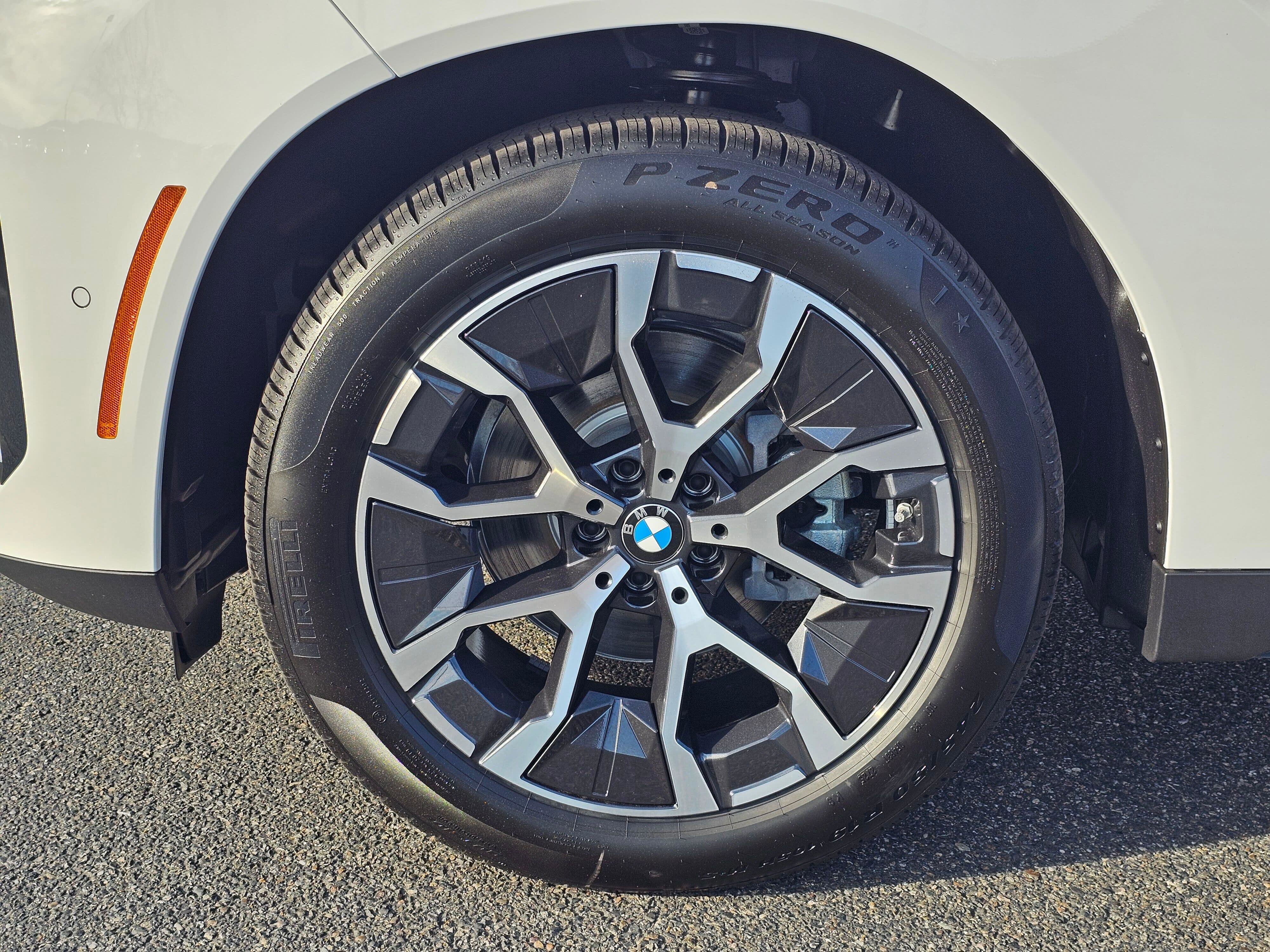 New 2026 BMW X3 xDrive30 w/ Premium Package image 8