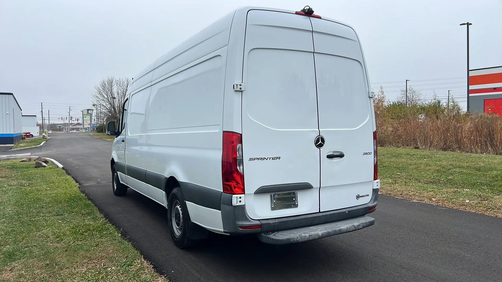 Used 2020 Freightliner Sprinter 2500 image 7