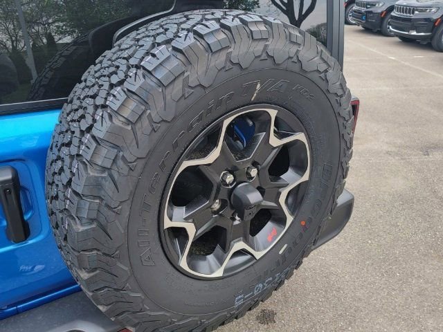 Used 2023 Jeep Wrangler Unlimited Rubicon w/ Dual Top Group image 19