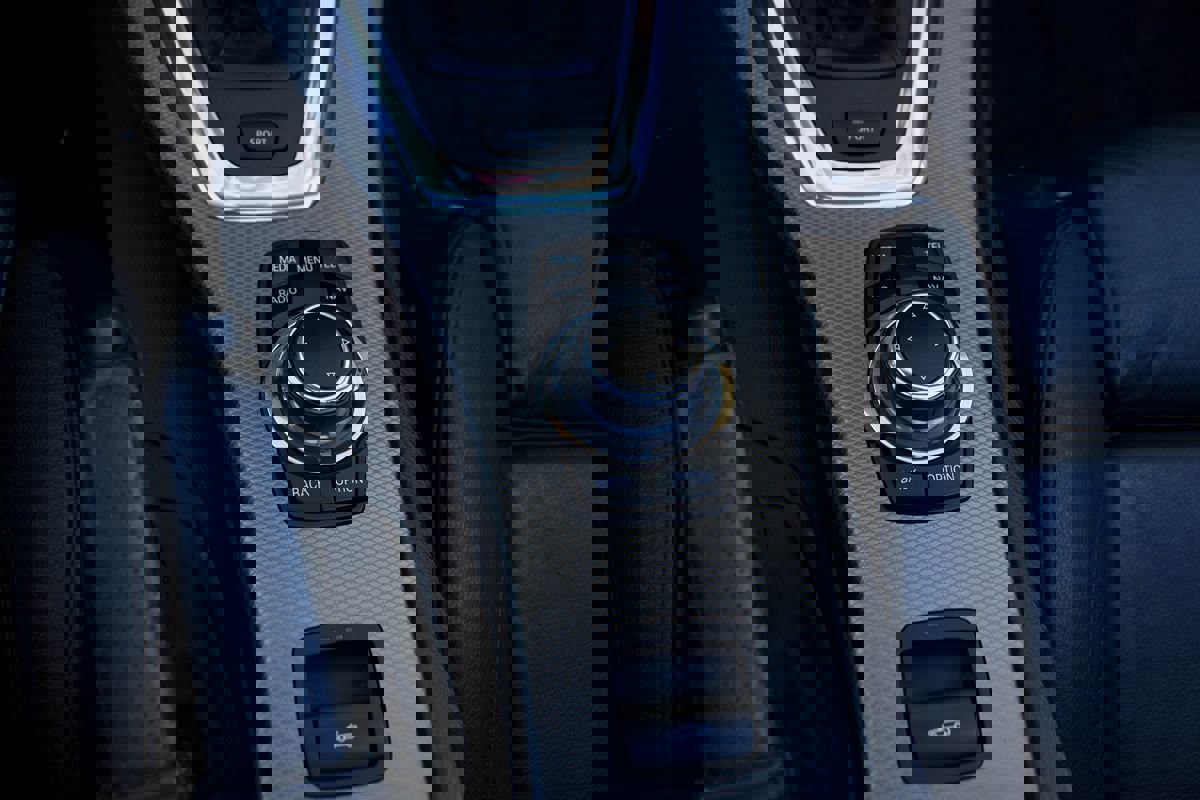 Used 2013 BMW 335is Convertible image 33