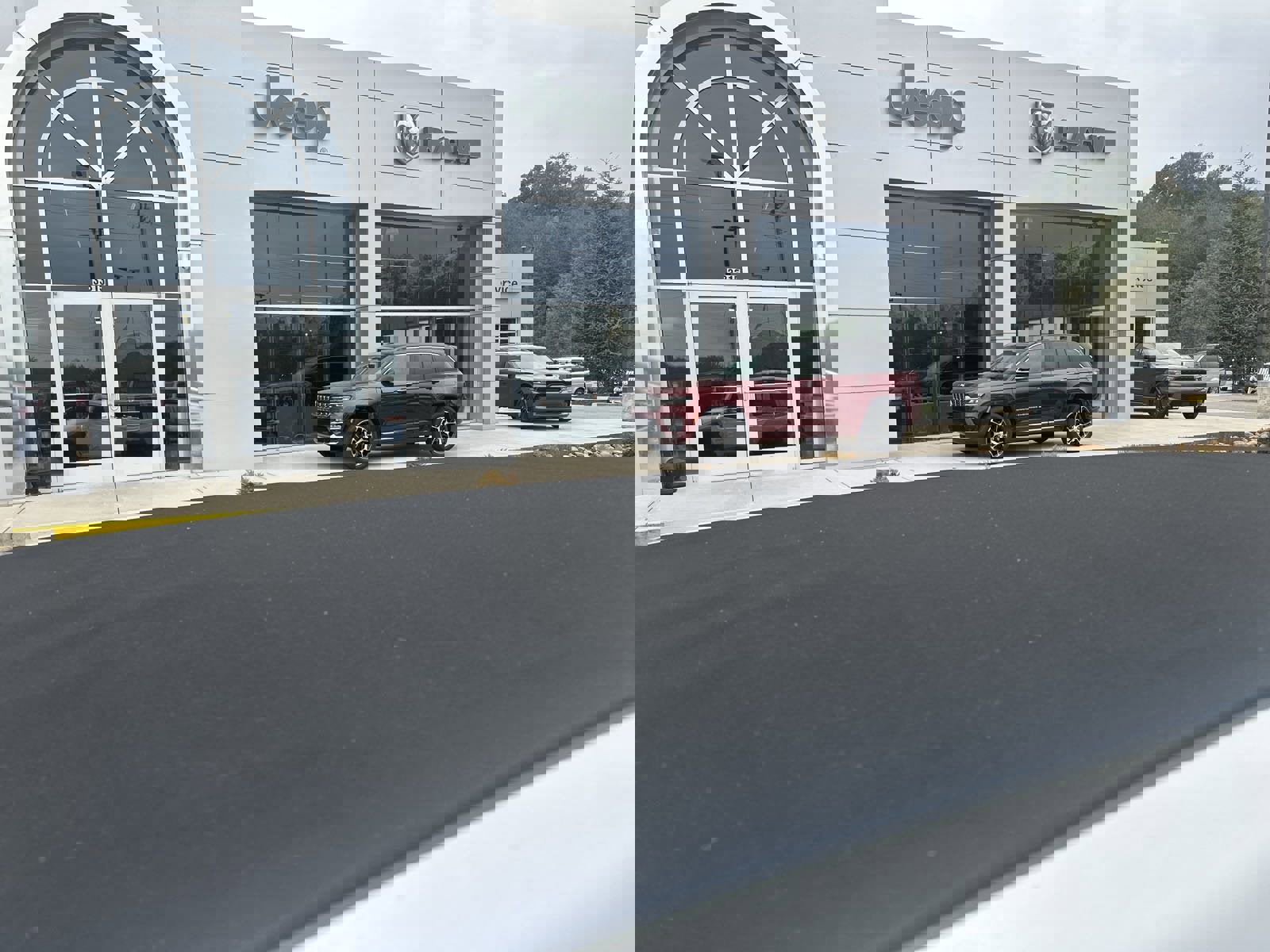 New 2024 Jeep Wrangler Unlimited Sport image 13