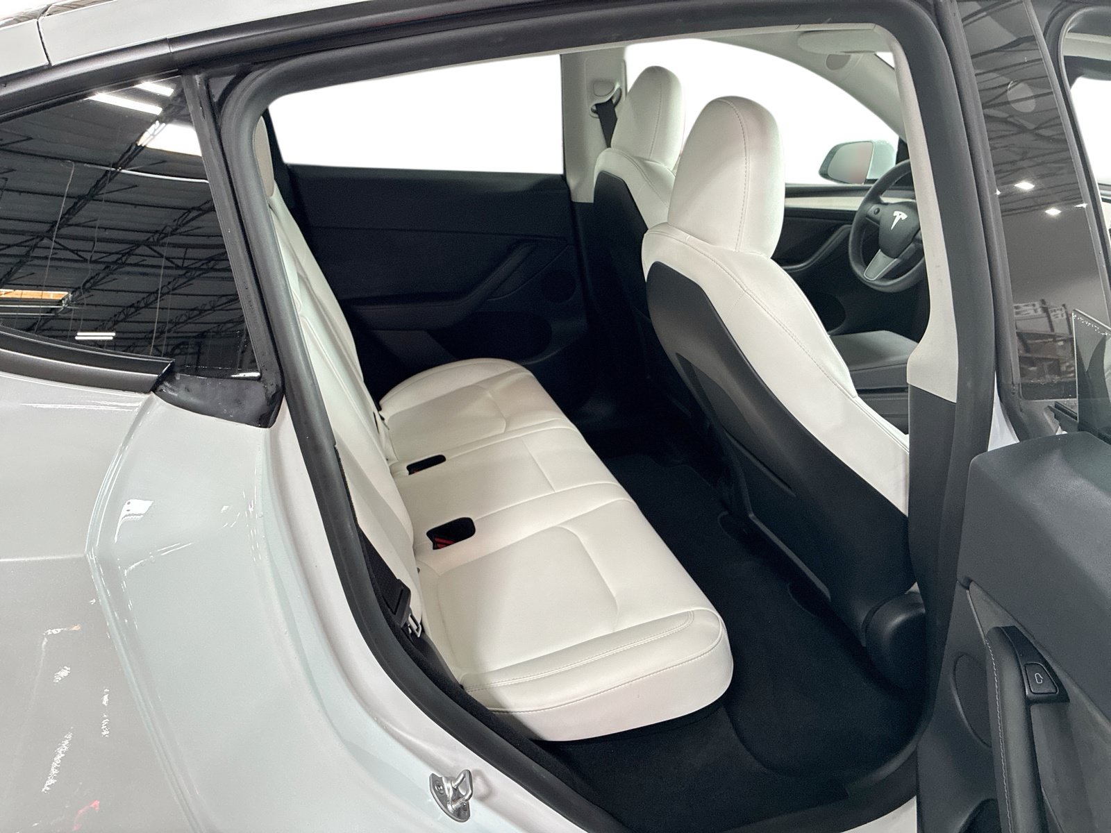 Certified 2023 Tesla Model Y Performance AWD/4WD image 11