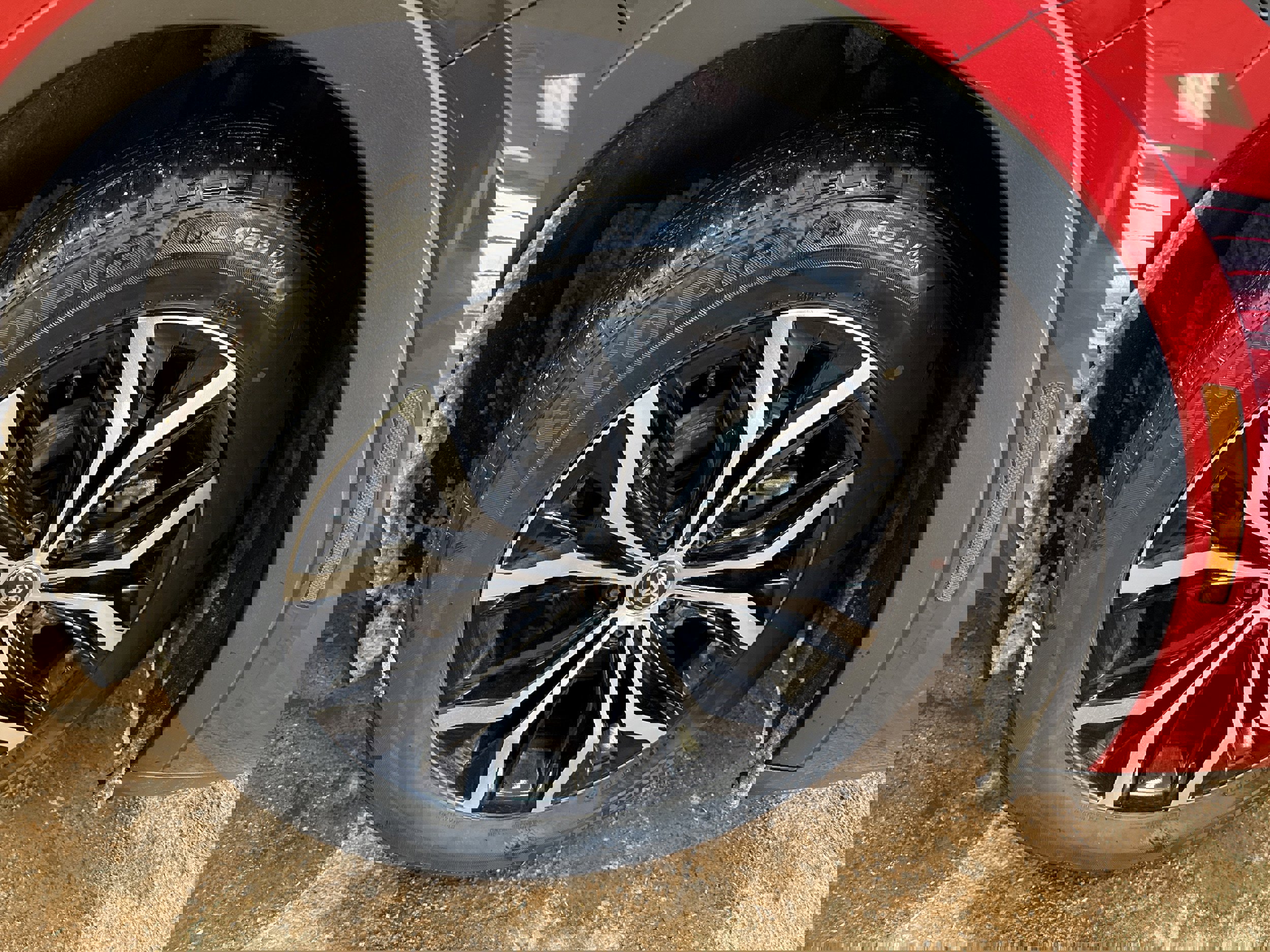 Used 2023 Toyota Crown XLE image 11