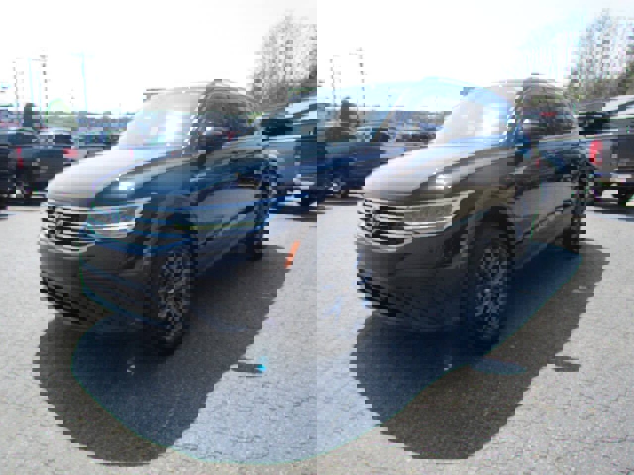 Used 2022 Volkswagen Tiguan SE image 3