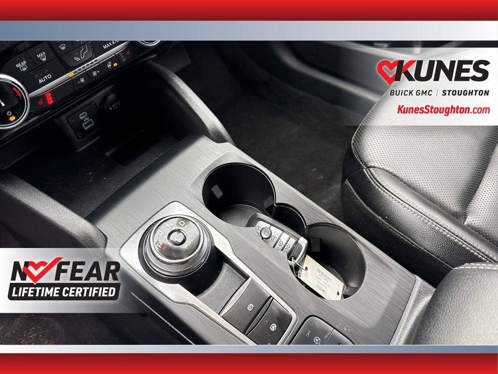 Used 2022 Ford Escape SEL image 34