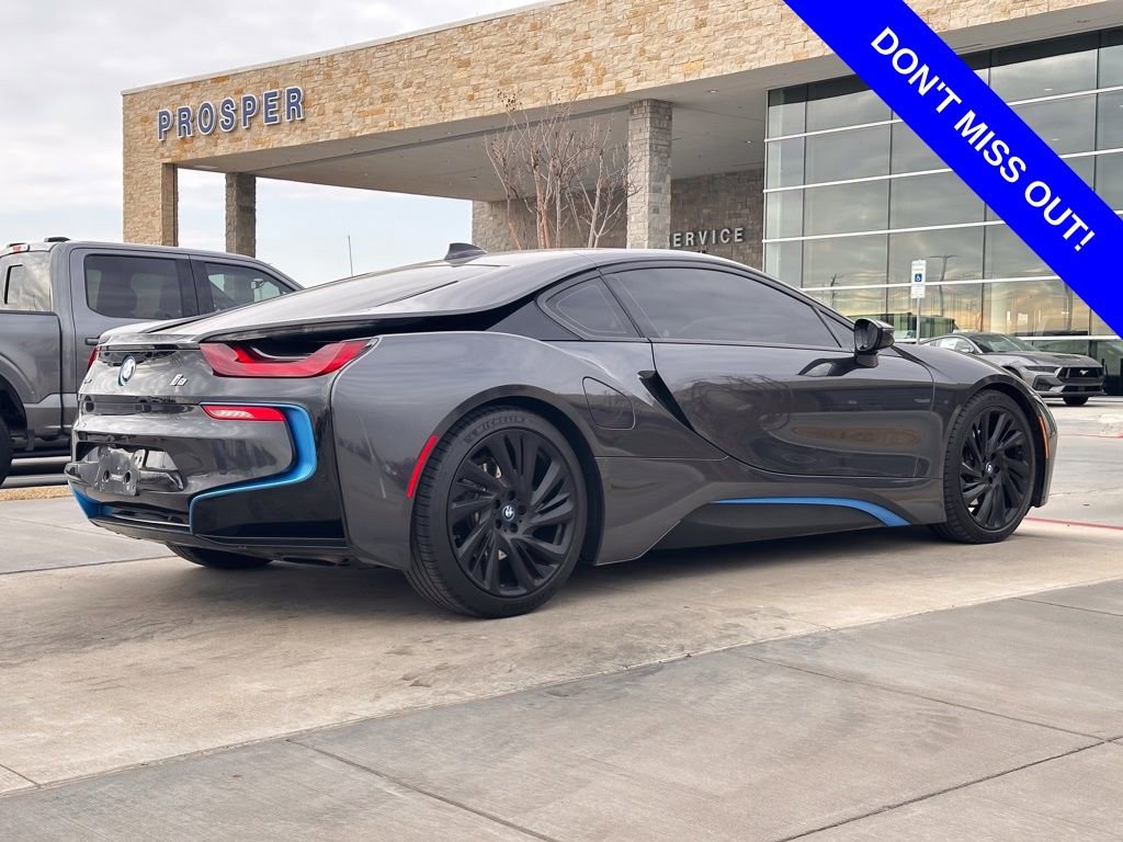 Used 2014 BMW i8 image 2