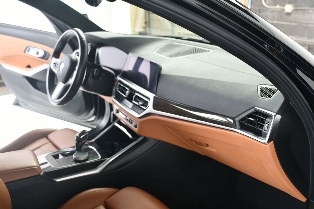 Used 2021 BMW 330i xDrive Sedan image 30