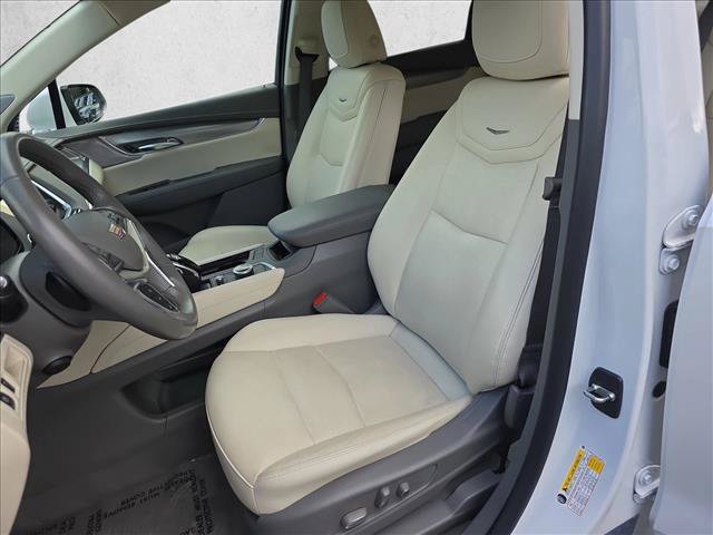 Used 2021 Cadillac XT5 Premium Luxury AWD/4WD image 15