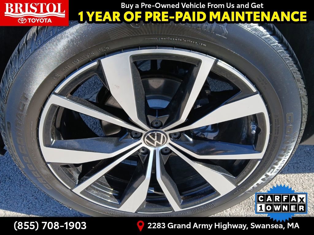 Used 2025 Volkswagen Atlas SEL Premium R-Line image 11