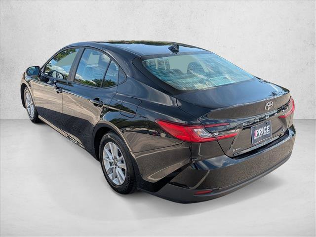Used 2025 Toyota Camry LE FWD image 7