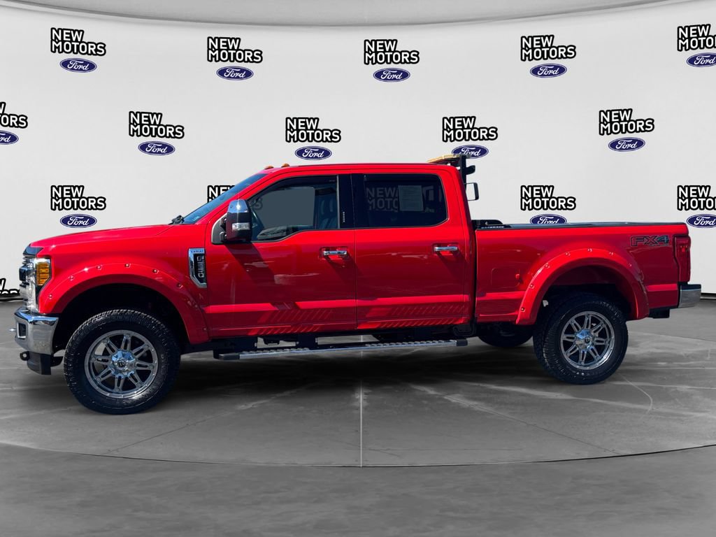 Used 2017 Ford F250 Lariat w/ Lariat Ultimate Package AWD/4WD image 2