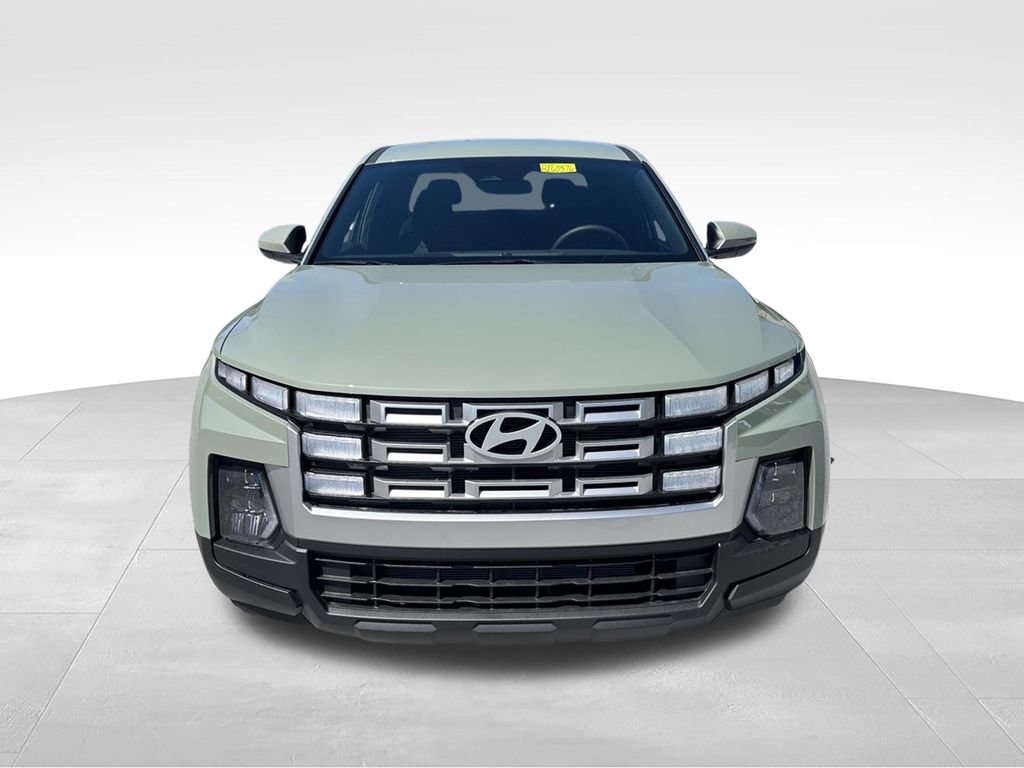 New 2026 Hyundai Santa Cruz SE AWD/4WD image 2