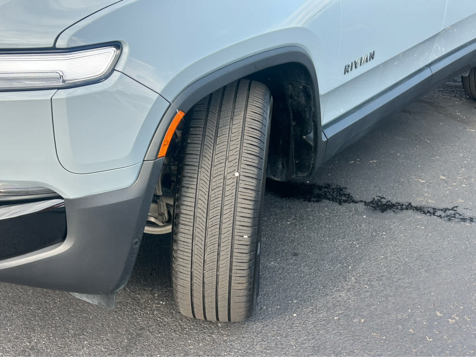 Used 2026 Rivian R1S Adventure AWD/4WD image 78
