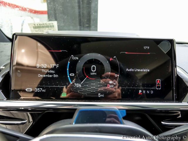 New 2025 GMC Sierra EV Denali image 13