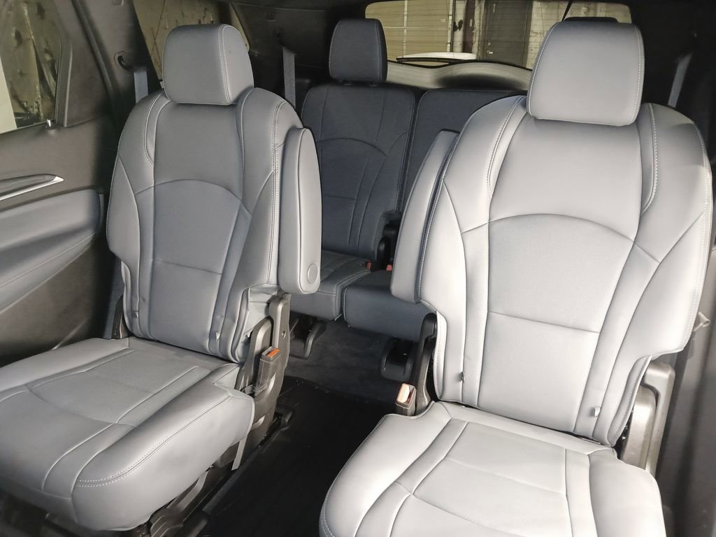 Certified 2023 Buick Enclave Essence w/ Sport Touring Edition AWD/4WD image 13