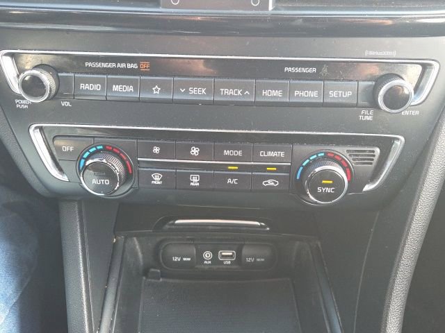 Used 2019 Kia Optima S image 23