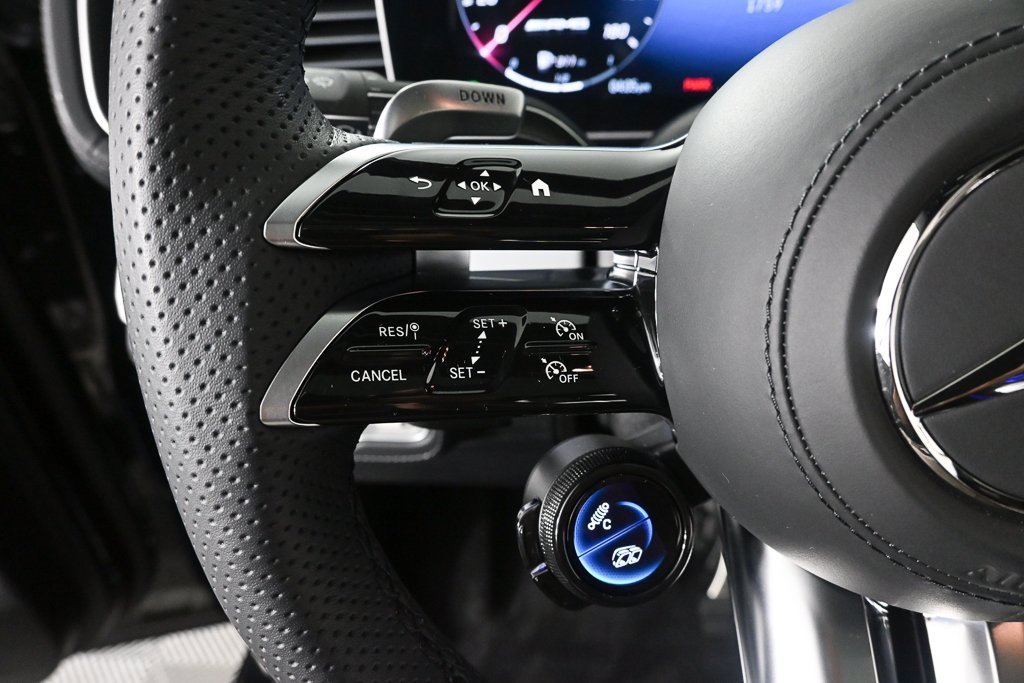 Certified 2025 Mercedes-Benz GLE 53 AMG 4MATIC image 10