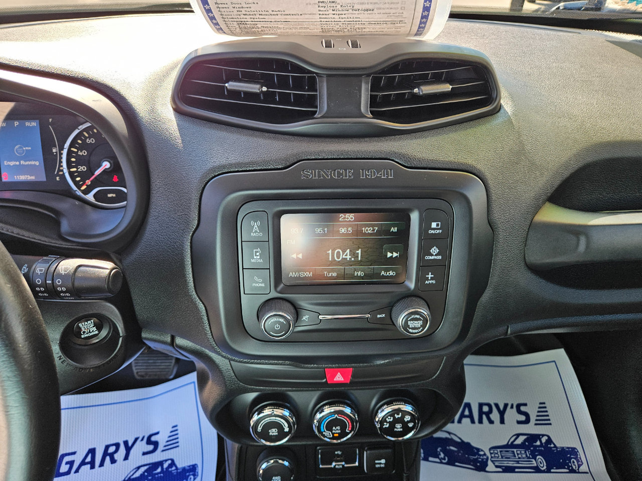 Used 2016 Jeep Renegade 75th Anniversary image 22