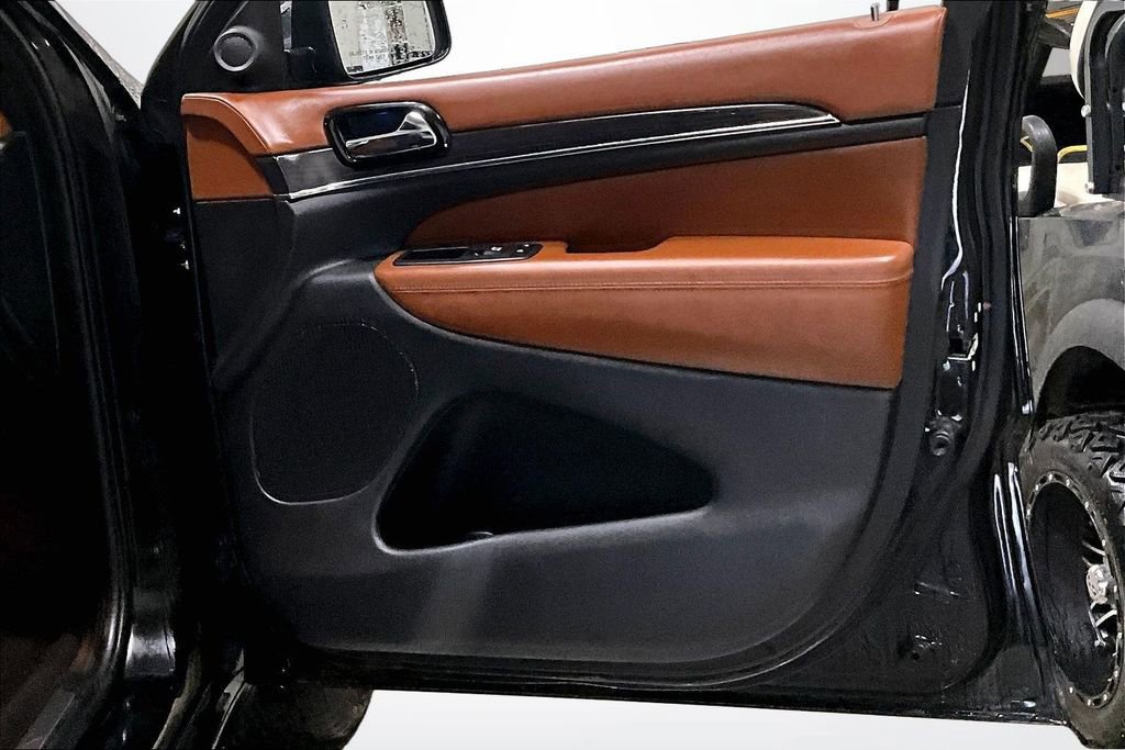 Used 2021 Jeep Grand Cherokee Overland image 28