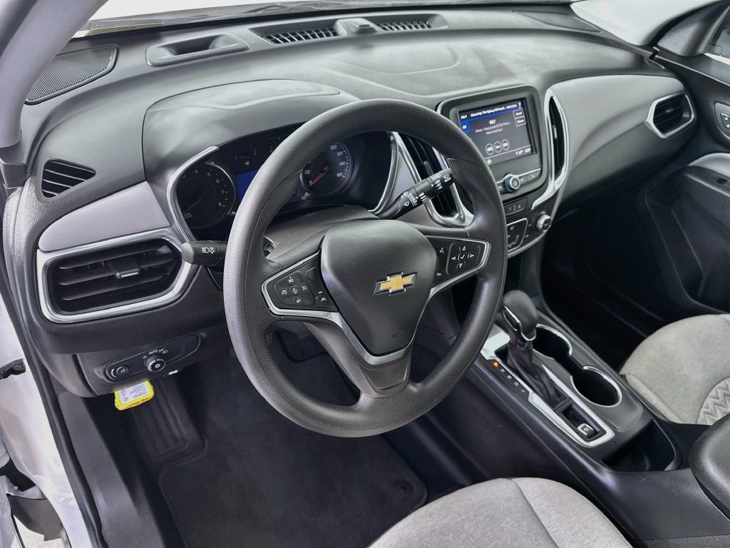 Used 2024 Chevrolet Equinox LS w/ LS Convenience Package FWD image 29