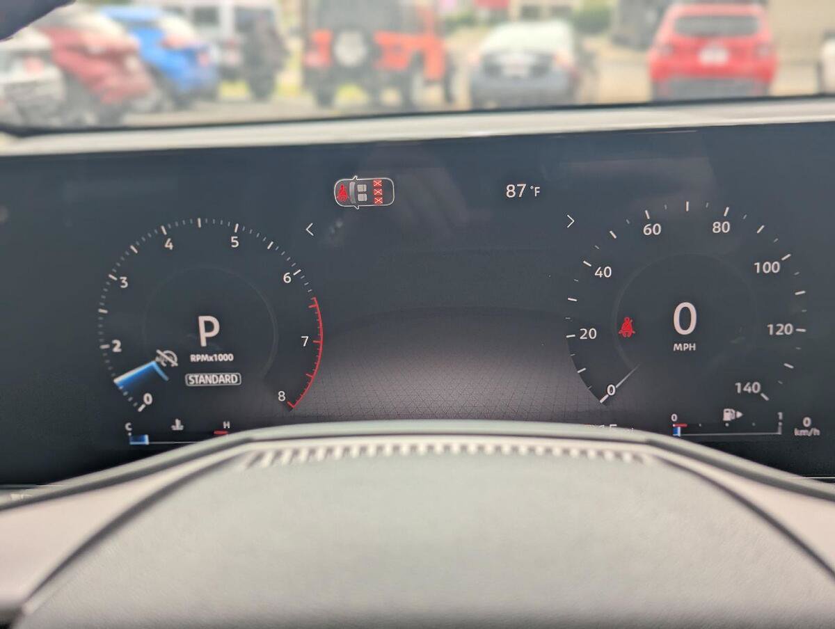 New 2026 Nissan Sentra SR w/ SR Premium Package FWD image 18