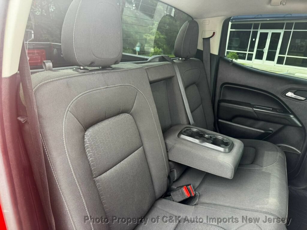 Used 2015 GMC Canyon SLE AWD/4WD image 20