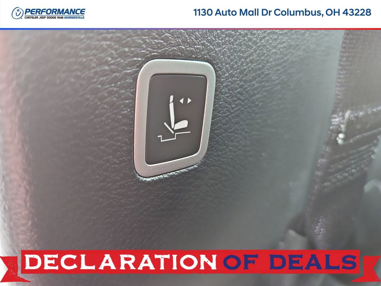 New 2026 Chrysler Pacifica Select image 19