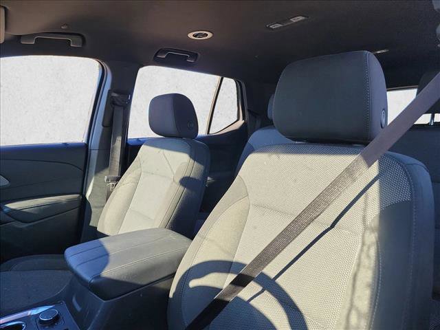 Used 2023 Chevrolet Traverse LT image 13